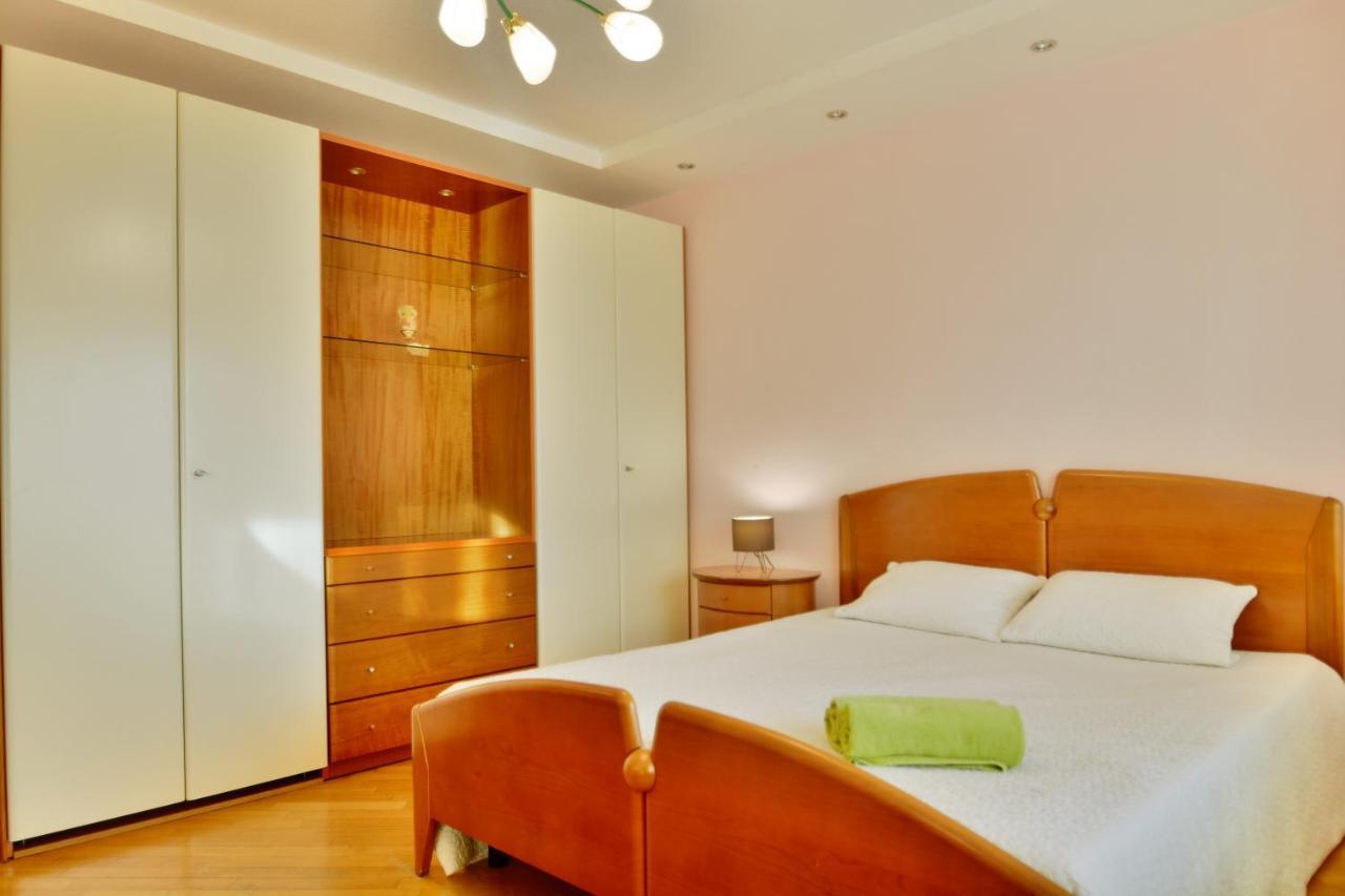 Irent.By Apartment Минск Екстериор снимка